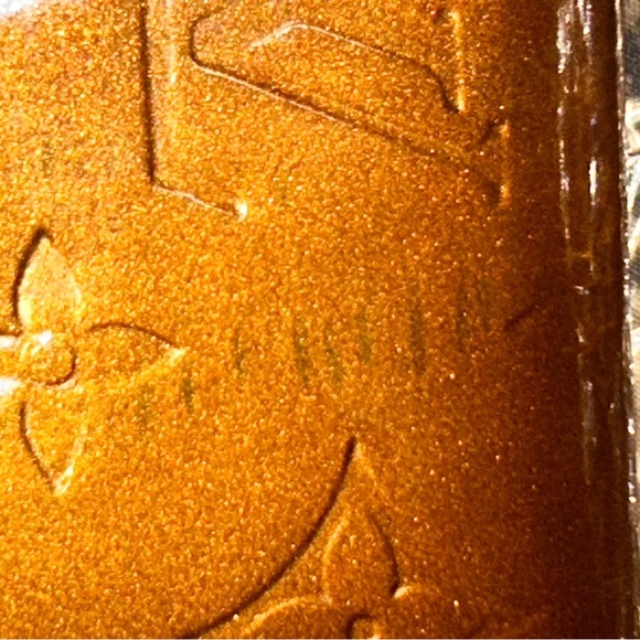 Louis Vuitton Bronze Vernis Wallet - Picture 15 of 15